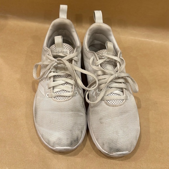 Adidas cloud foams - Picture 1 of 3